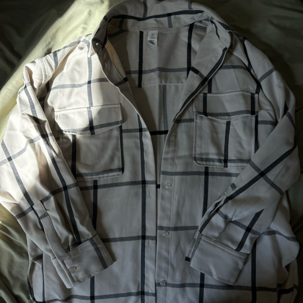 Flannel - Picture 2 of 3